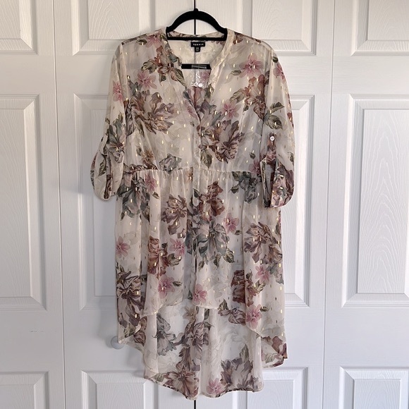 NEW Torrid Lexie - Ivory Floral Chiffon Hi-Lo Babydoll Top - Picture 2 of 7